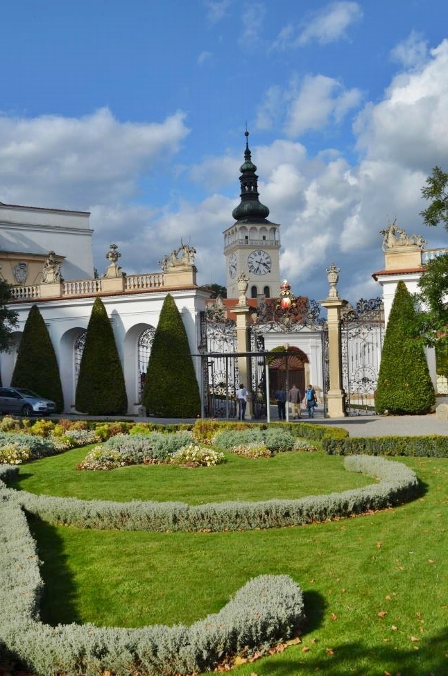 Mikulov Castel Garden detail