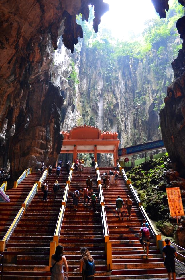 Steps to heaven, Temple Cave