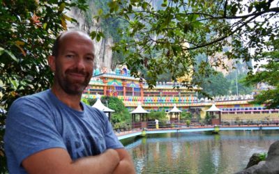 BATU CAVES – Colorful Hindu shrine in Malaysia