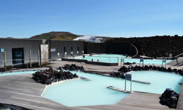 BLUE LAGOON – unique Icelandic spa experience