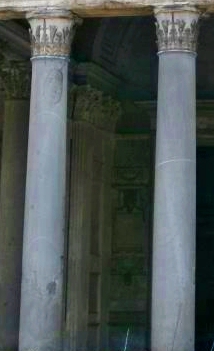 Pantheon portico columns