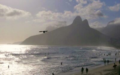 Copacabana and Ipanema – beach queens of Rio De Janeiro