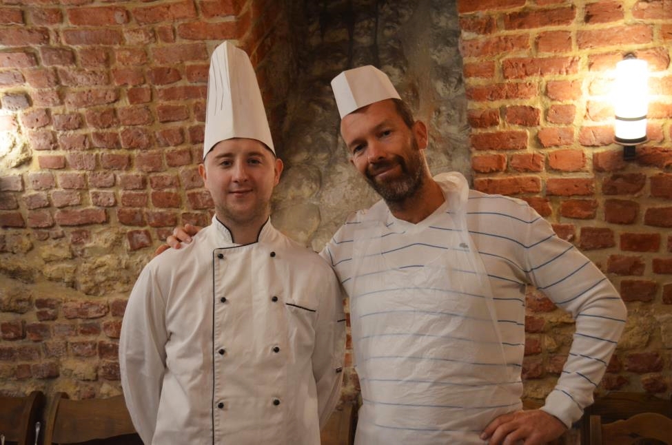Jonnie with a mastr chef in Goscilna Chata restaurant in Krakow